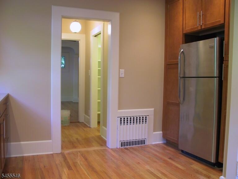 Property listing MLS 4048345 photo 13