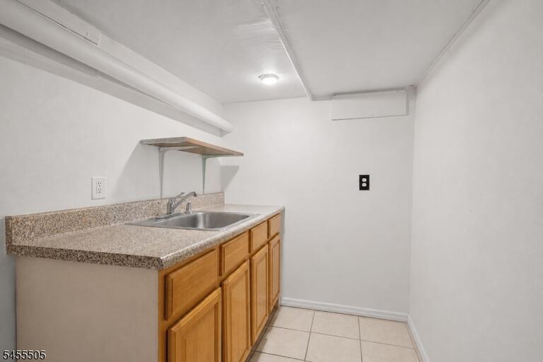 Property listing MLS 4048383 photo 13