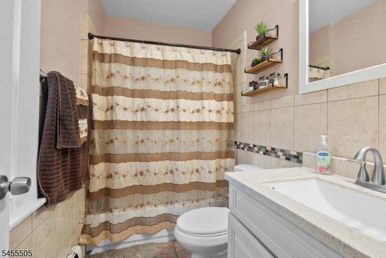 Property listing MLS 4048383 photo 14