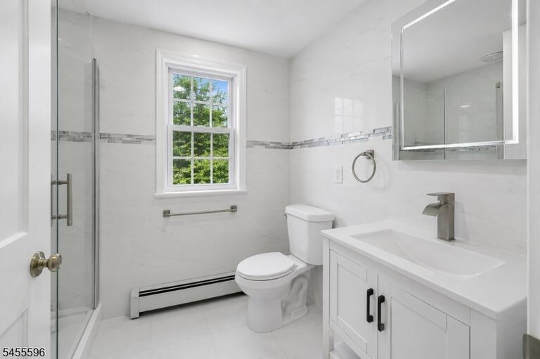 Property listing MLS 4048388 photo 14