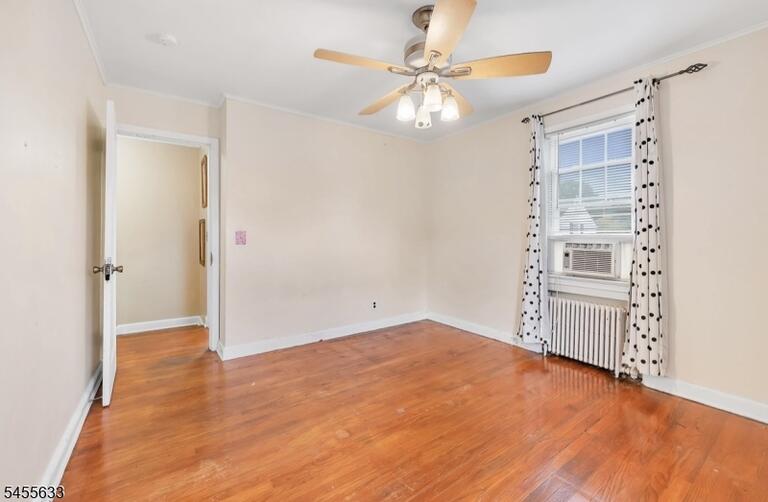 Property listing MLS 4048405 photo 9