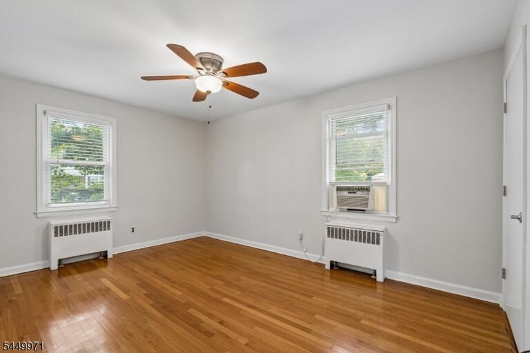 Property listing MLS 4048429 photo 26