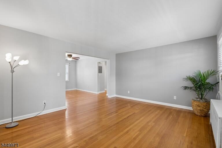 Property listing MLS 4048429 photo 6