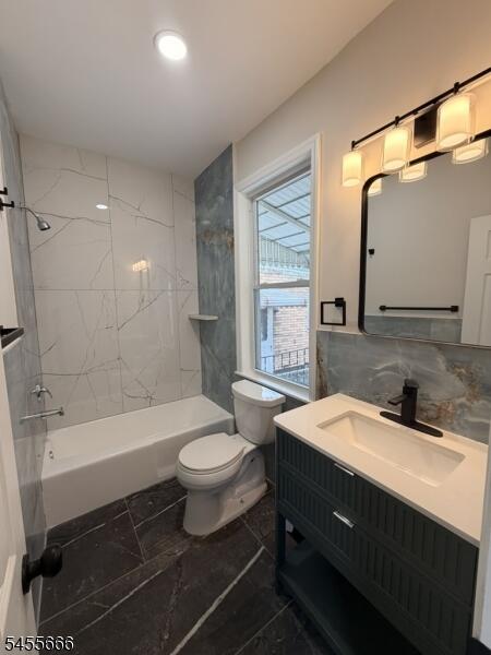 Property listing MLS 4048441 photo 11