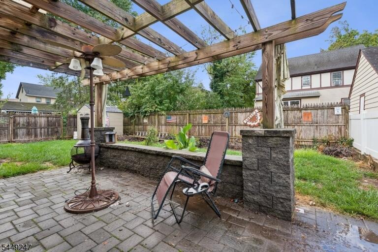 Property listing MLS 4048442 photo 21