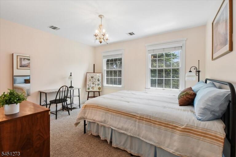 Property listing MLS 4048453 photo 29