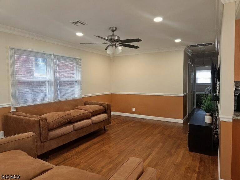 Property listing MLS 4048479 photo 7