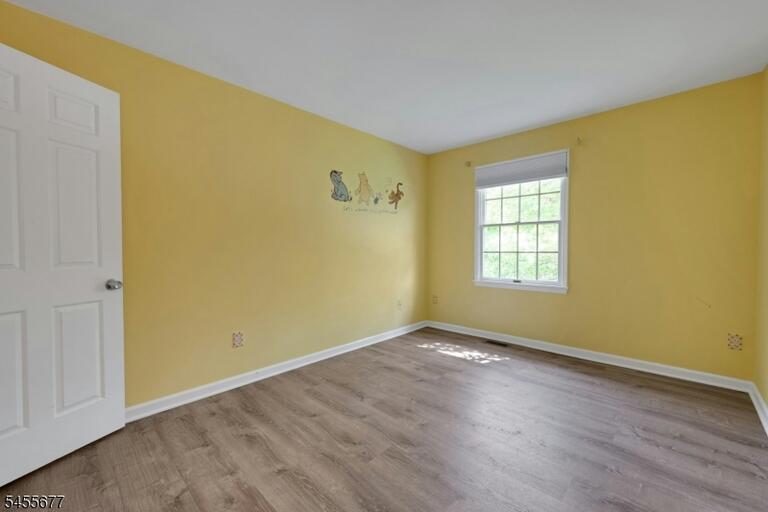 Property listing MLS 4048497 photo 21