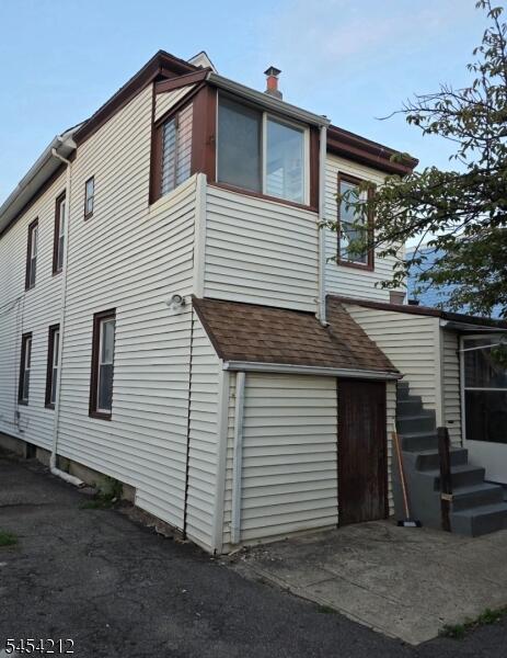 Property listing MLS 4048506 photo 2