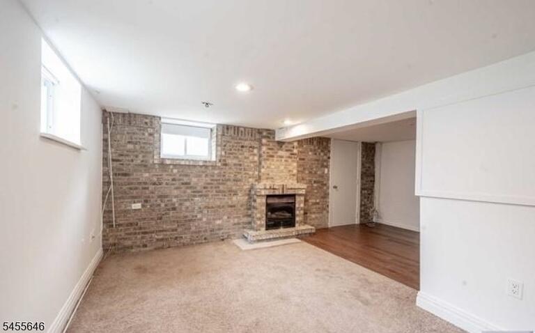 Property listing MLS 4048525 photo 14