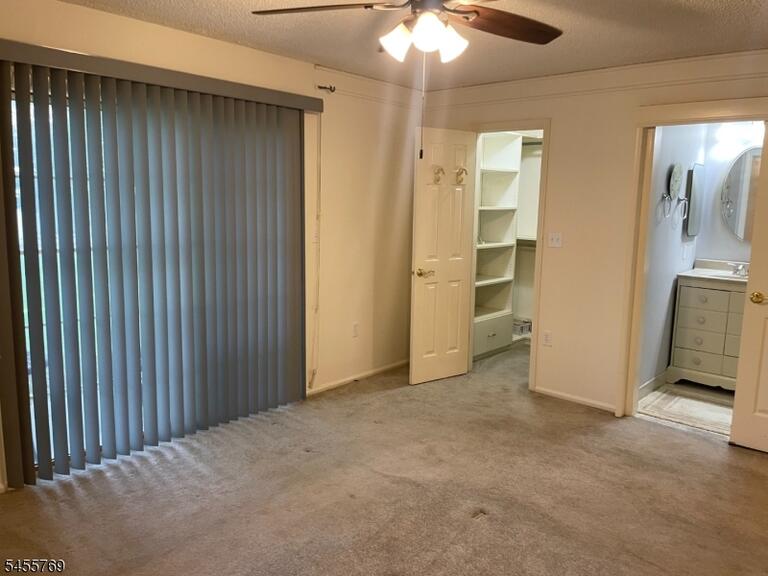 Property listing MLS 4048539 photo 29