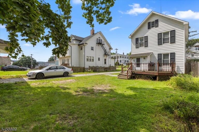 Property listing MLS 4048553 photo 27