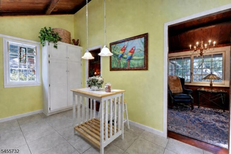 Property listing MLS 4048560 photo 15