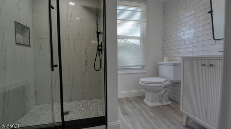 Property listing MLS 4048576 photo 17