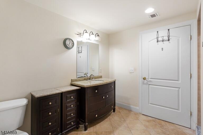 Property listing MLS 4048581 photo 16