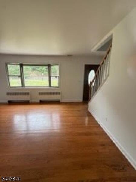 Property listing MLS 4048583 photo 4