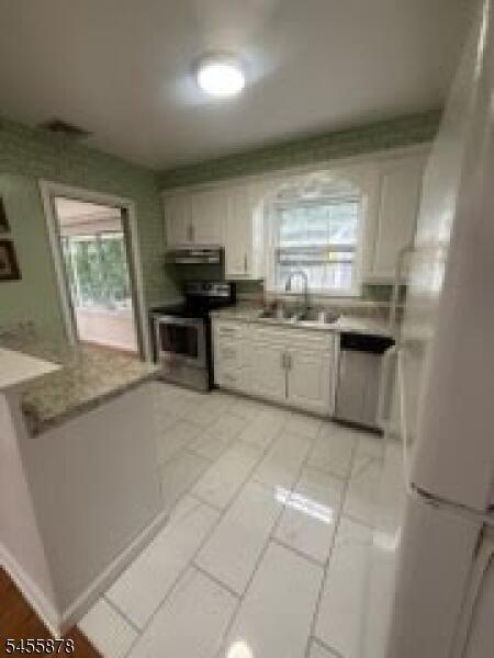 Property listing MLS 4048583 photo 7