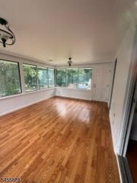 Property listing MLS 4048583 photo 9