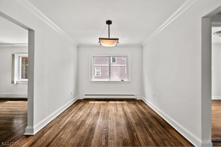 Property listing MLS 4048594 photo 5