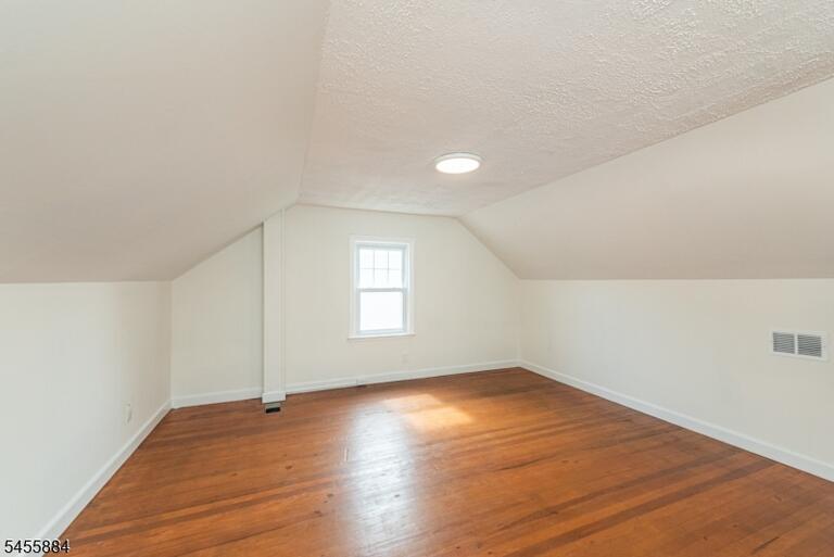 Property listing MLS 4048600 photo 15