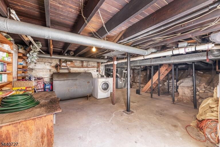 Property listing MLS 4048608 photo 33