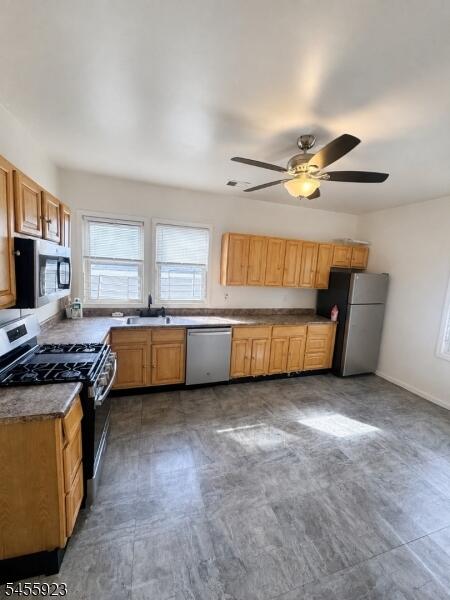 Property listing MLS 4048610 photo 2