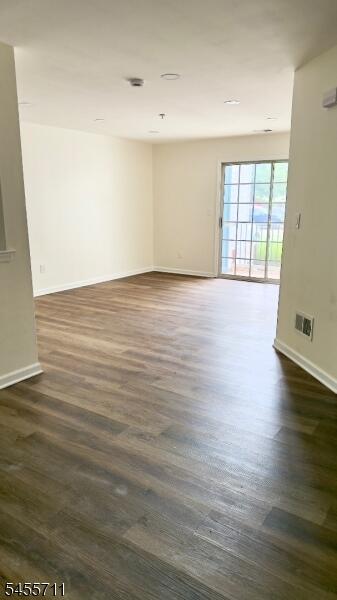 Property listing MLS 4048640 photo 3