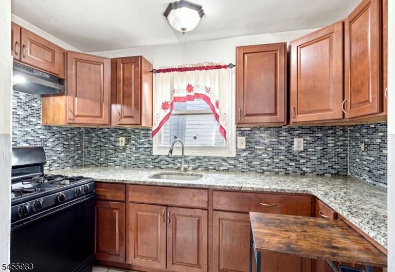 Property listing MLS 4048661 photo 10