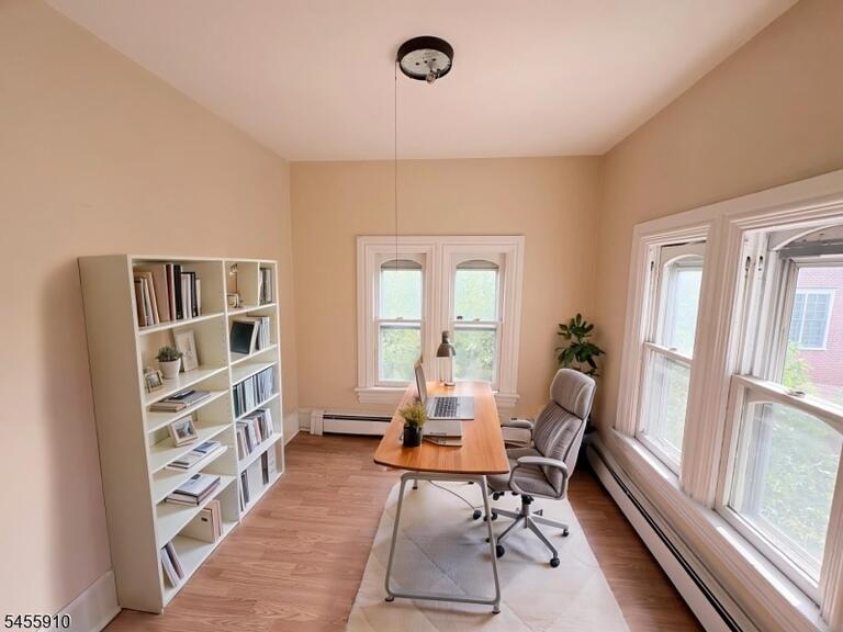 Property listing MLS 4048690 photo 7