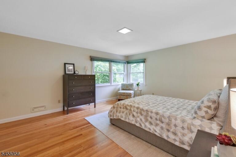 Property listing MLS 4048705 photo 13