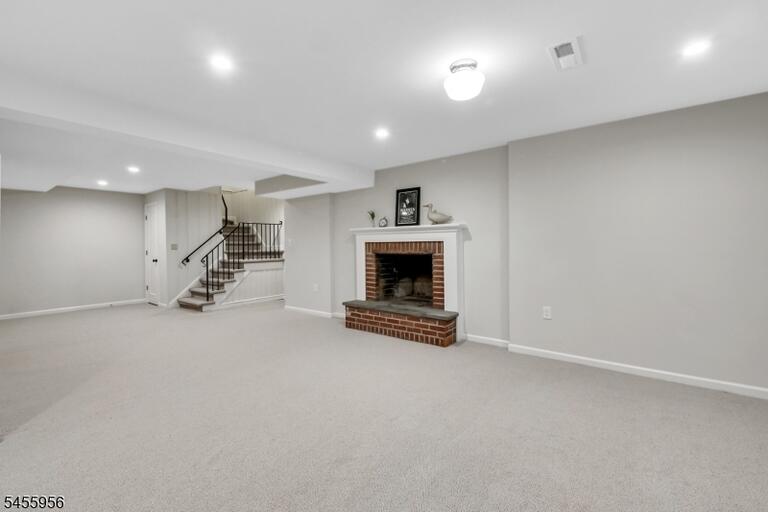 Property listing MLS 4048705 photo 20