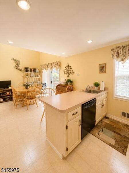 Property listing MLS 4048760 photo 9