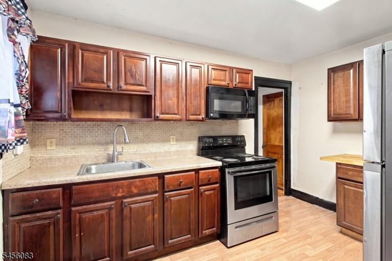 Property listing MLS 4048761 photo 7