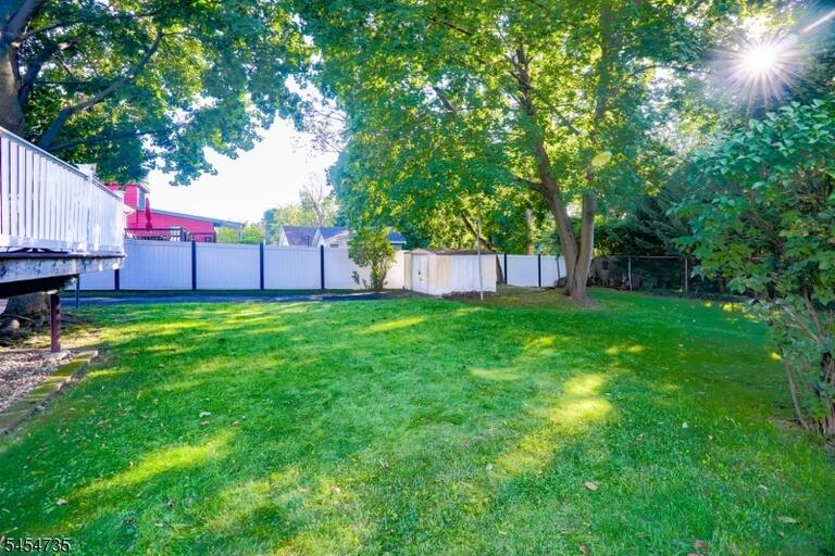 Property listing MLS 4048764 photo 26