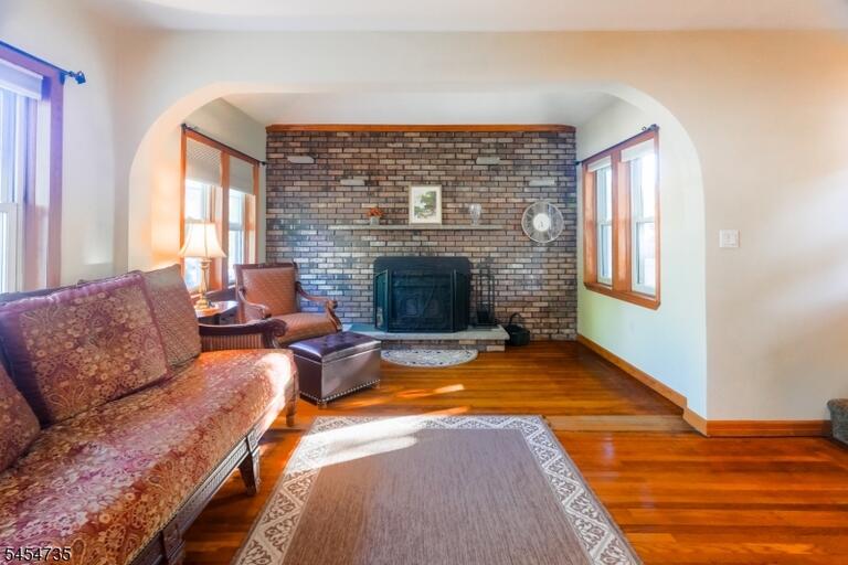 Property listing MLS 4048764 photo 6