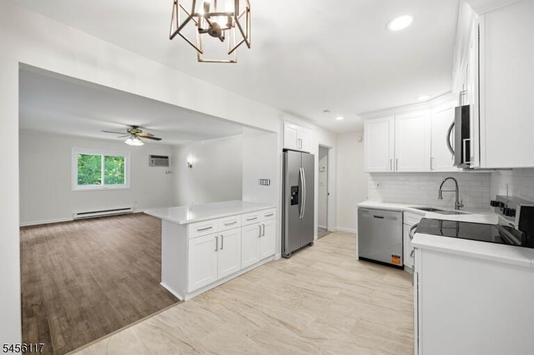Property listing MLS 4048788 photo 6