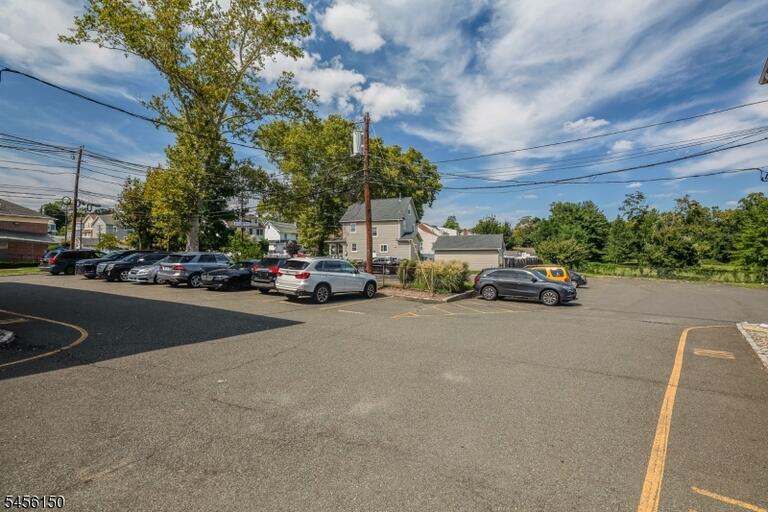 Property listing MLS 4048808 photo 8