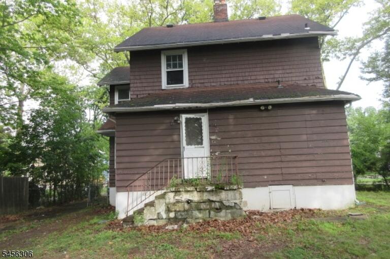 Property listing MLS 4048928 photo 4