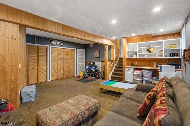 Property listing MLS 4048966 photo 26