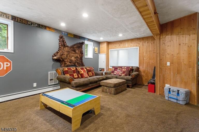 Property listing MLS 4048966 photo 27