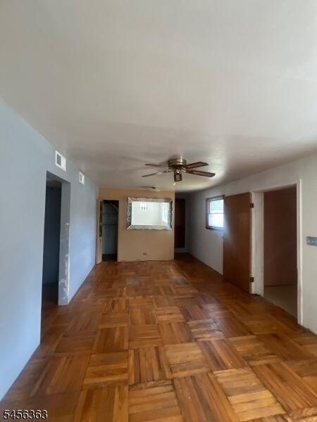Property listing MLS 4048969 photo 5