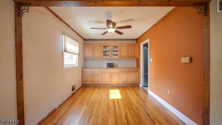 Property listing MLS 4049004 photo 11