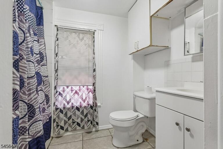 Property listing MLS 4049015 photo 9