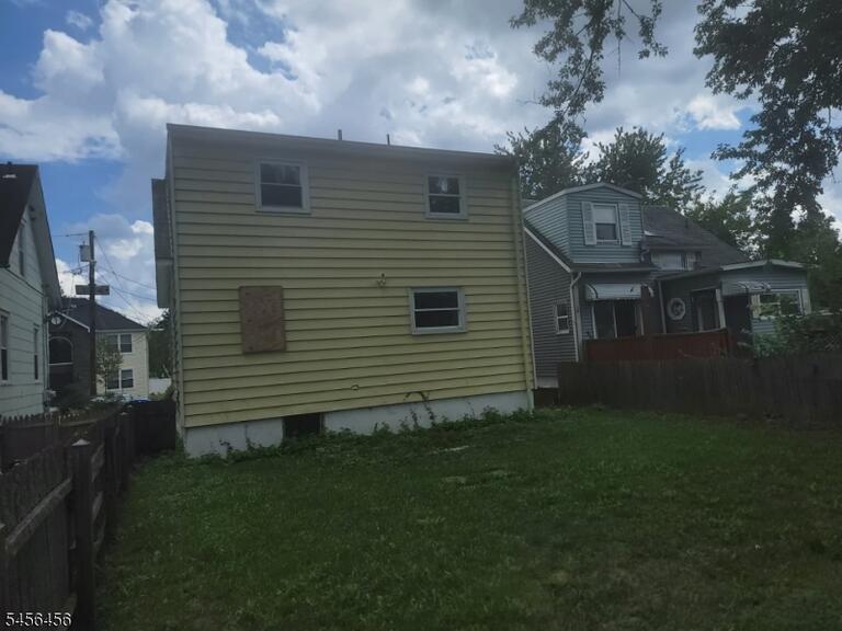 Property listing MLS 4049066 photo 12