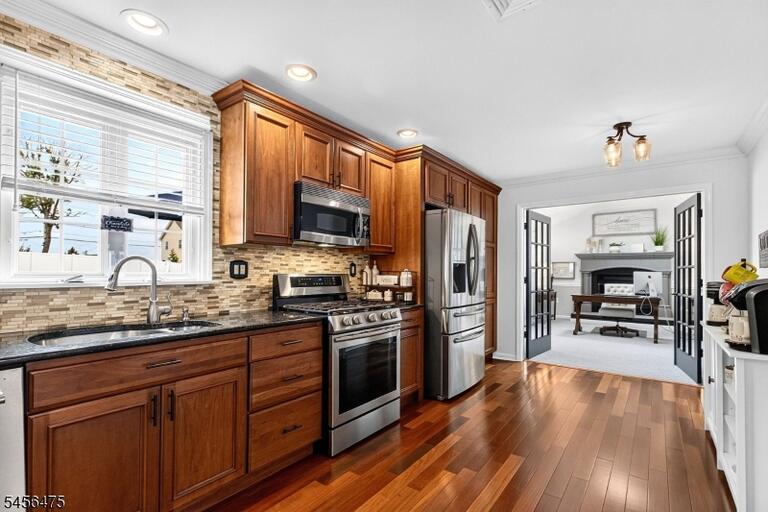 Property listing MLS 4049088 photo 21