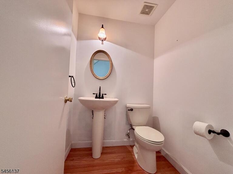 Property listing MLS 4049155 photo 10
