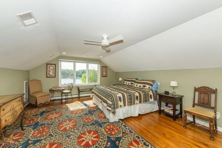 Property listing MLS 4049156 photo 17