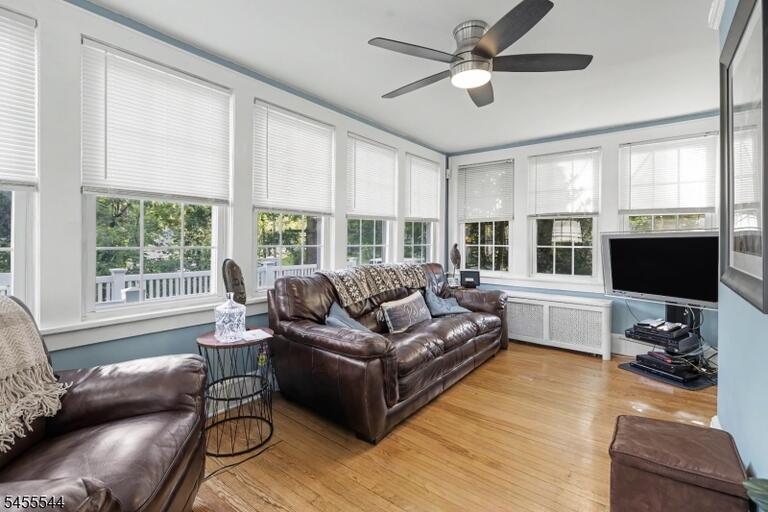 Property listing MLS 4049176 photo 17