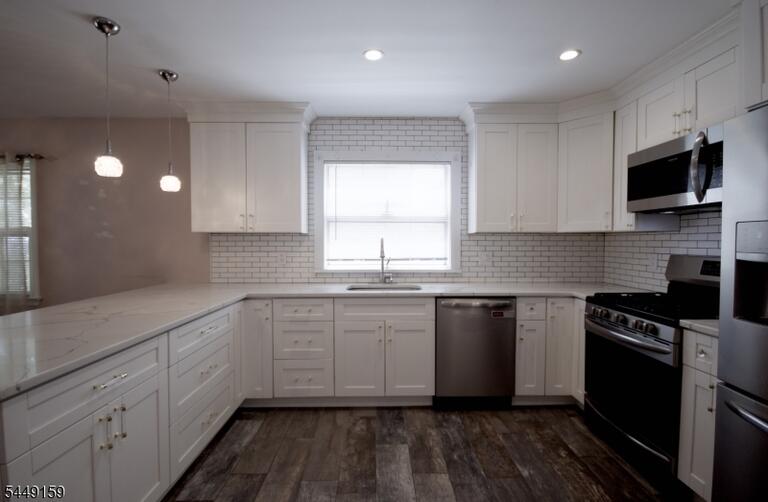 Property listing MLS 4049178 photo 11
