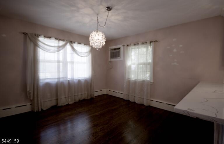 Property listing MLS 4049178 photo 7